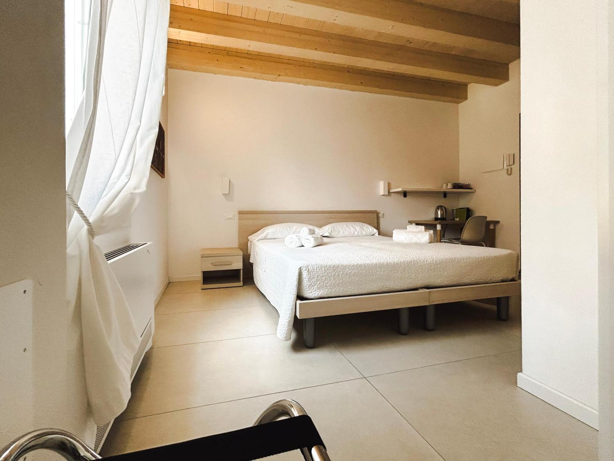 Via Poma Rooms Verona Ngoại thất bức ảnh
