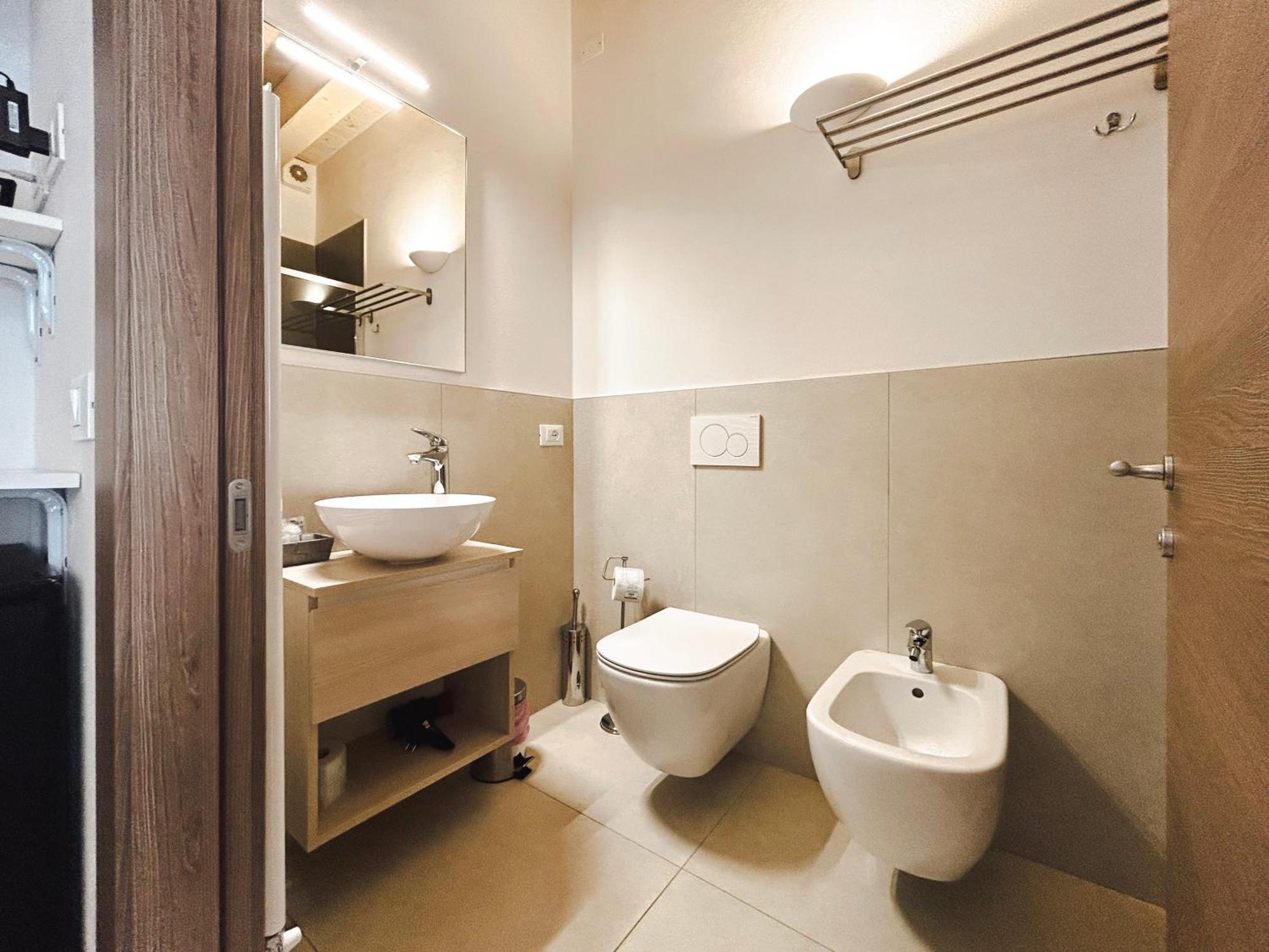 Via Poma Rooms Verona Ngoại thất bức ảnh