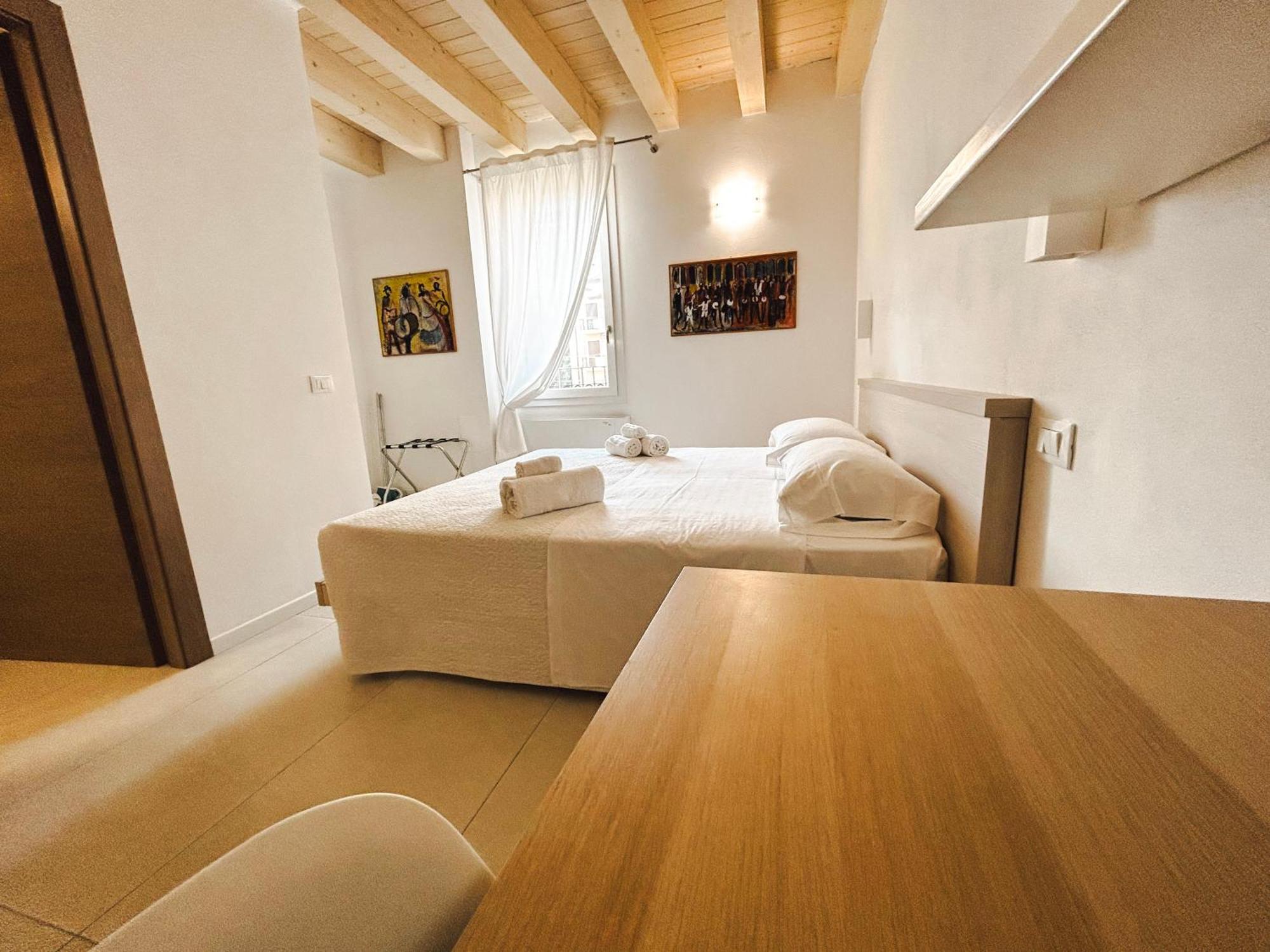 Via Poma Rooms Verona Ngoại thất bức ảnh